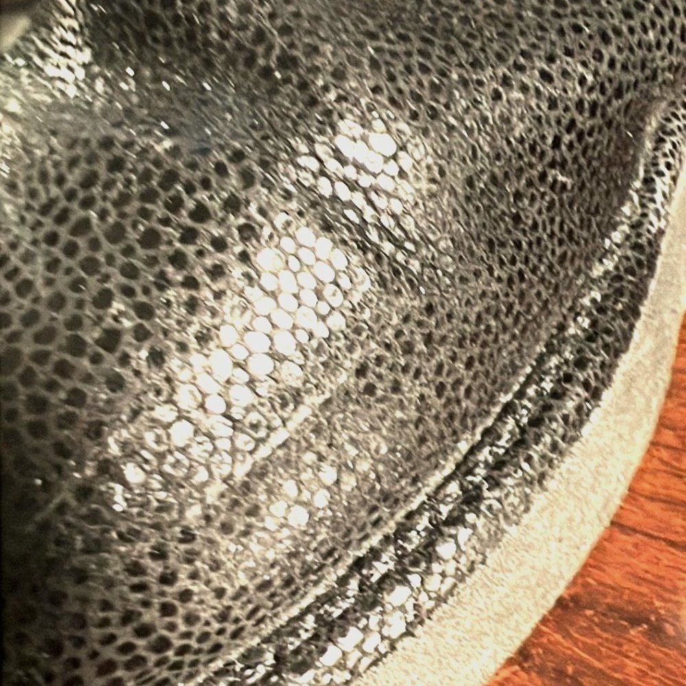 UGG Collection - Mid - Black Leather Snake Skin - EUC - Size 7 - Picture 11 of 12